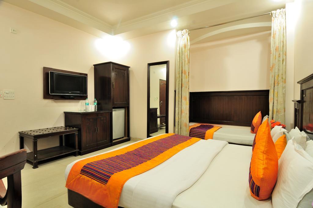 Hotel Legend - Walk-In From New Delhi Railway Station ניו דלהי חדר תמונה